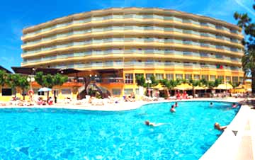 calypso_hotel_swimming_pool. 